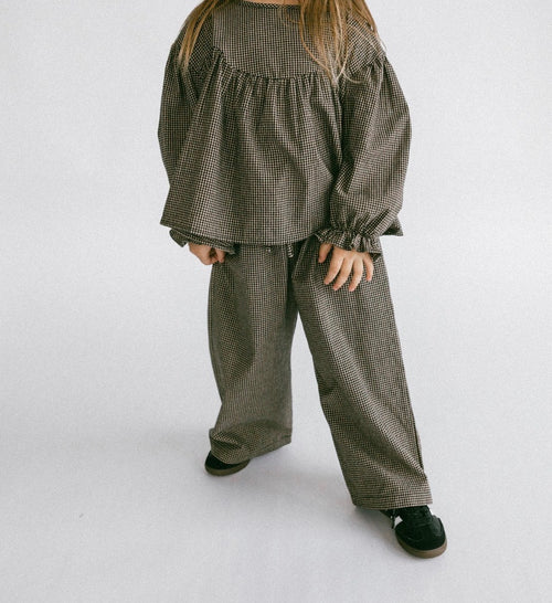 Fostered Collection Willow Set